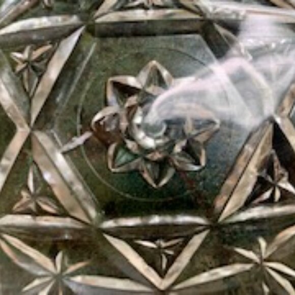 Vintage small glass platter - Picture 3 of 3